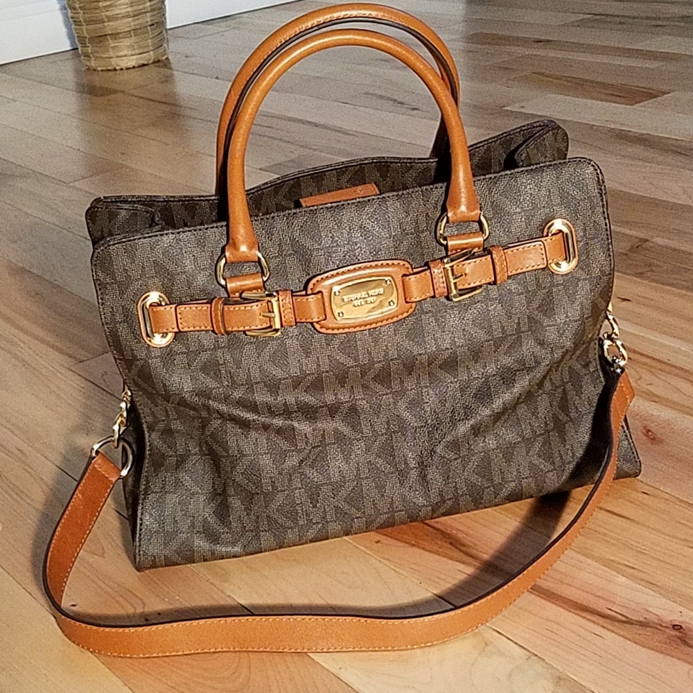 Michael Kors logo handbag ***sold on other website - Picture 1 of 6